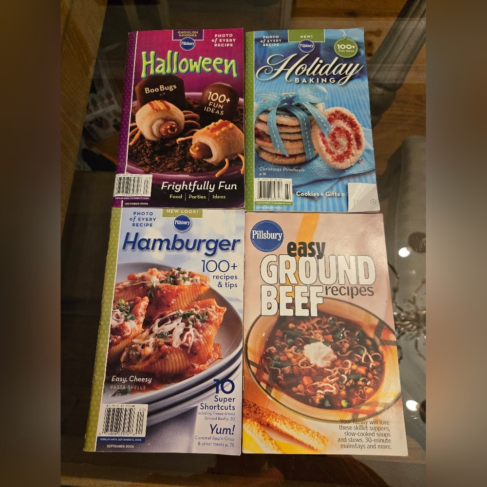 Assorted Recipe Booklet Collection - Picture 2 of 6